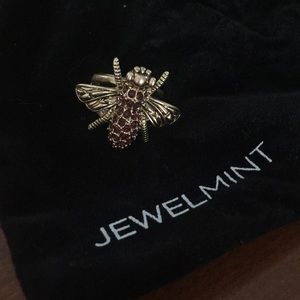 Jewelmint Bumble Bee ring